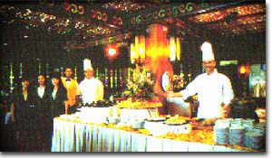 Dining : Oasis Hotel